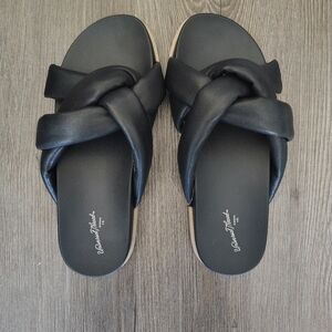 Universal Thread Women's Sandals